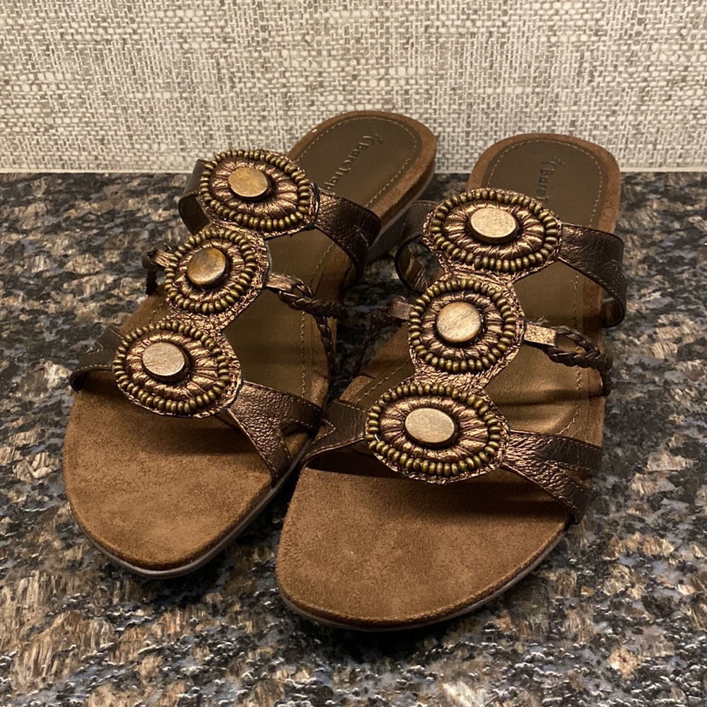 Bear Traps leather multi-strap slides with bead & stone detail, Bronze, size 9 M